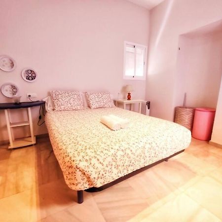 Apartmán Enjoy Netflix Parking Segun Disponibilidad Sevilla Exteriér fotografie